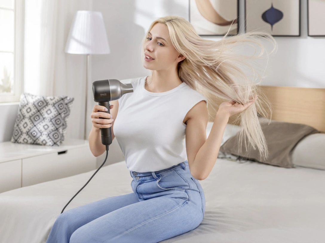 Техника мастеров: как тратить на укладку всего несколько минут и всегда получать идеальные локоны | marieclaire.ru