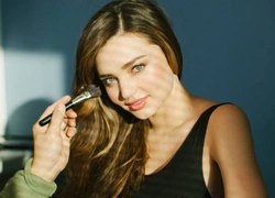 Миранда Керр названа лицом Clear Scalp And Hair