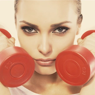 Какую косметику использовать до, во время и после тренировки (и как именно)