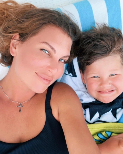 Елизавета ведет непубличный образ жизни и перестала выходить на связь с подписичками