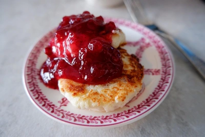 Eight easy lingonberry recipes