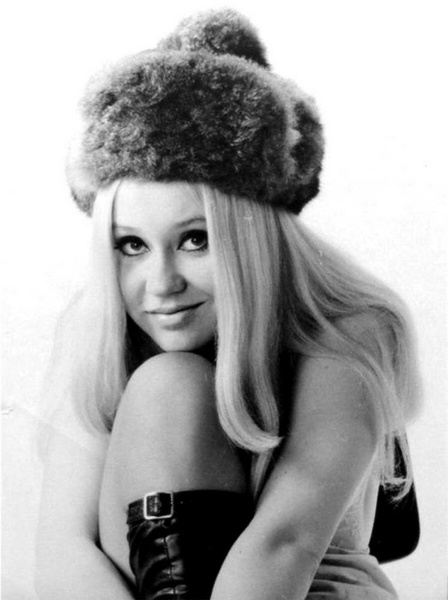 Редкие фото юной Агнеты Фельтског до ее прихода в ABBA