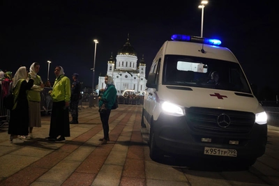 Прихожанке стало плохо в очереди к мощам Спиридона