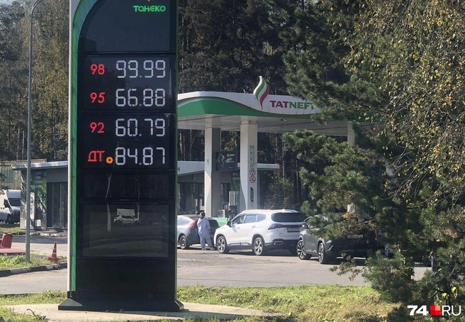 АЗС «Татнефть» на Бейвеля: полный ассортимент, включая АИ-98 | Источник: Артем Краснов