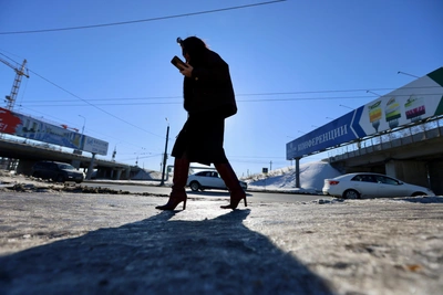 Ледяные тротуары Челябинска: обзор ситуации