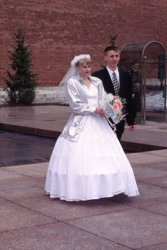Свадьба нулевых, 2000-е, невесты
