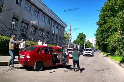 Стрельба у рынка в Красном Селе попала на видео