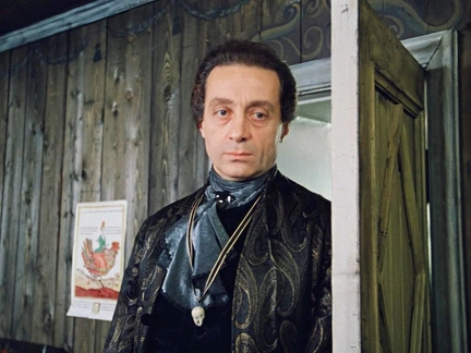 Слава в 53, женитьба в 71. Позднее счастье умершего от рака графа Калиостро Нодара Мгалоблишвили