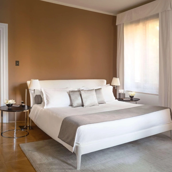 номер Palazzo Bedroom | Источник: aman.com