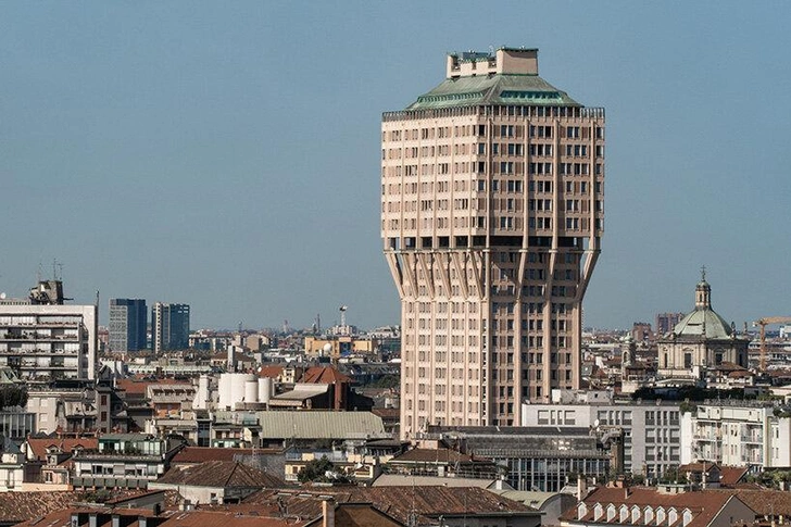 Памятник миланского брутализма Torre Velasca открывается после реставрации | Источник: Albo
