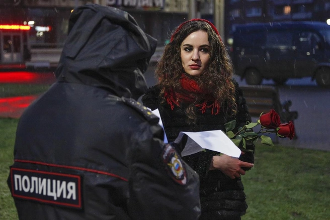Участникам акции пришлось объяснять полиции, кого поминали | Источник: Антон Платонов