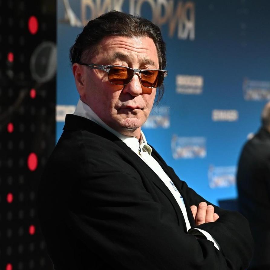 Григорий Лепс извинился за слова о семьях, умудряющихся жить на 300 тысяч рублей в месяц: «Мне искренне жаль»