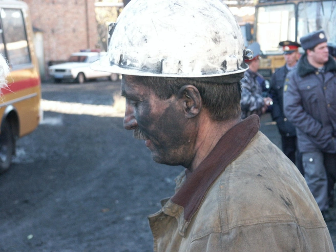 Под землей горняки провели шесть дней  | Источник: пресс-служба МЧС 