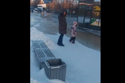 Solnechny Embankment Flooded After Sewage System Failure