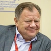 От старшего сына отказался под давлением жены, младших не уговорил вернуться в Россию: Игорь Бутман о детях