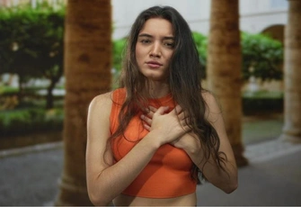 «Если кружится голова, я думаю об инсульте, а если болит сердце — об инфаркте. Боюсь, что такая мнительность сведет меня с ума»