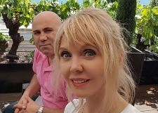 Валерия не перестает удивлять супруга