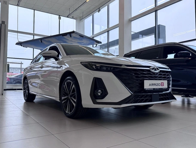 Бизнес-седан CHERY ARRIZO 8 | Источник: АВТОБАН TENET