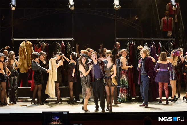 Костюмы отражают эпоху экспериментов | Источник: Александр Ощепков / NGS.RU