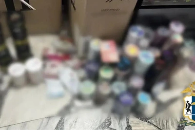 230 пачек контрафактного жевательного табака изъяли в Новосибирске