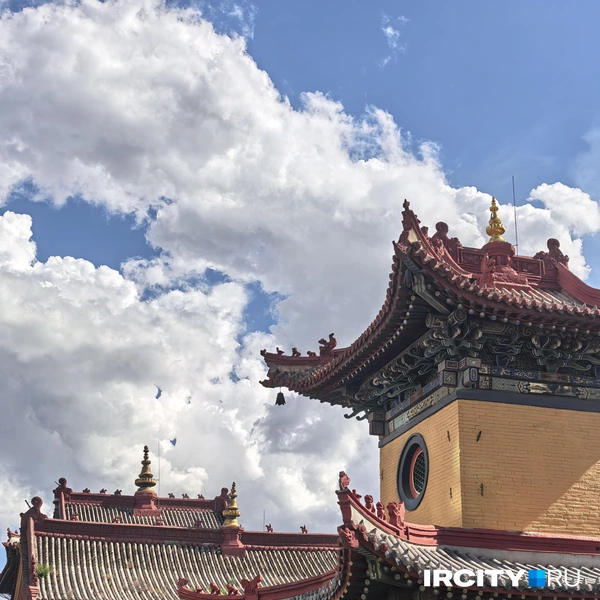 Буддийский храм в самом центре Улан-Батора | Источник: Алёна Кашпарова / IRCITY.RU