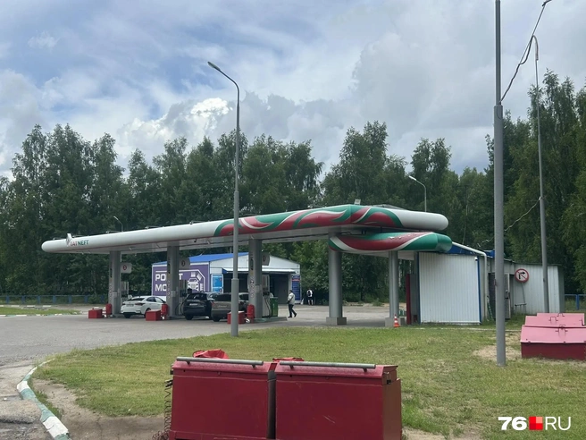 Власти сообщили, что серьезных проблем с топливом на ярославских заправках нет | Источник: Екатерина Тарыгина / 76.RU