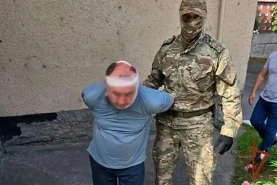 Пропавшую 12-летнюю девочку нашли убитой на кладбище в Сибири