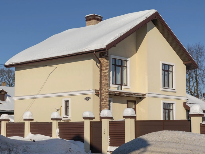 Дома расположены в пяти минутах ходьбы от Петропавловского парка. | Источник: Артем Бауман / 76.RU