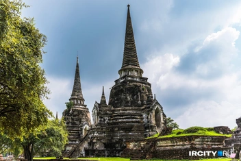 Многие храмы уцелели, но сохранили на себе печать времени | Источник: Алина Ринчино / «ИрСити»