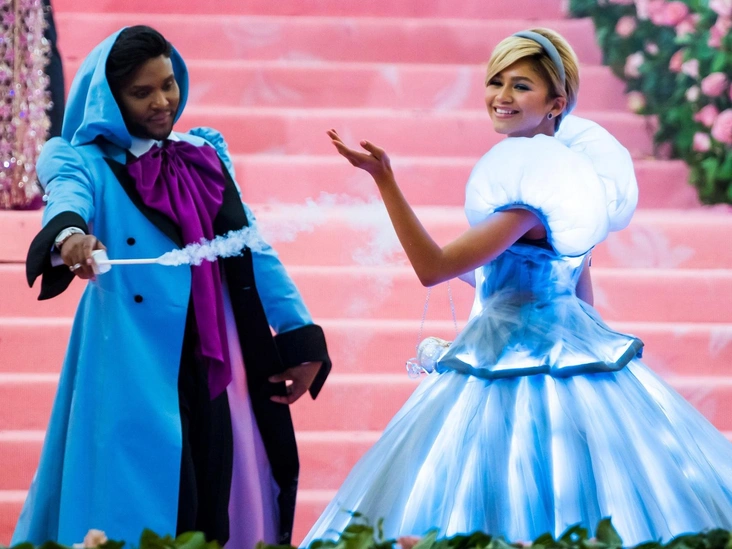 Зендея и Лоу Роуч на Met Gala, 2019 год