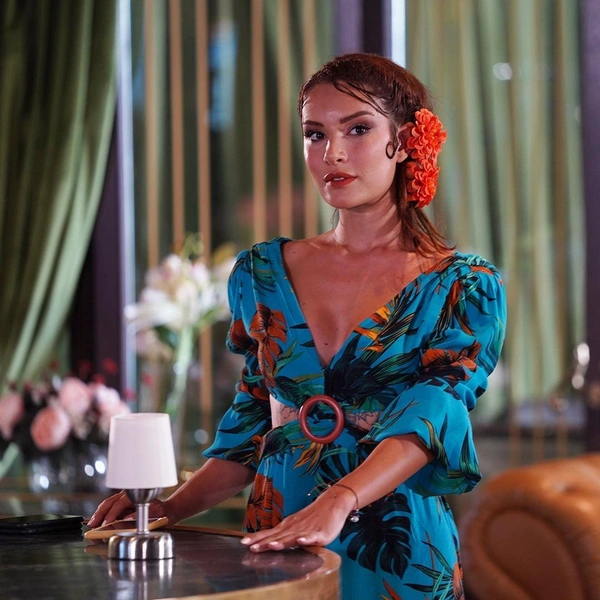 Эдже Иртем | www.starhit.ru