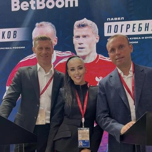 Чемпионка России, Европы и Мира по фитнесу Яна Кащеева | Источник: @yanachertovka13