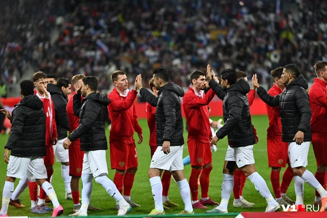 Главное в спорте — дружба | Источник: Владислав Головня / V1.RU