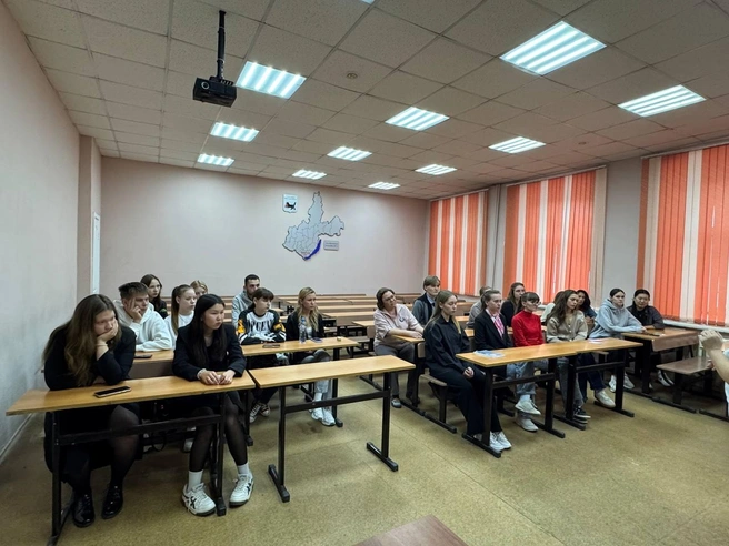 Специалисты поделились опытом борьбы с инфекцией | Источник: Иркутский областной Центр СПИД