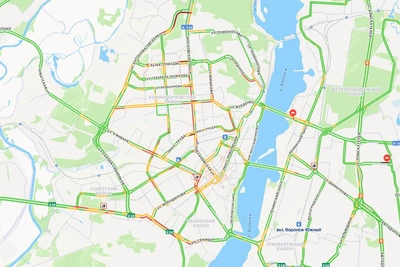 Воронеж встретил первый рабочий день 4-балльными пробками