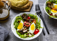 Простые и вкусные рецепты салатов с грибами