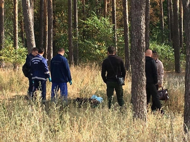 Смерть близкого человека., Причина смерти не установлена в связи с гнилостными изменениями .