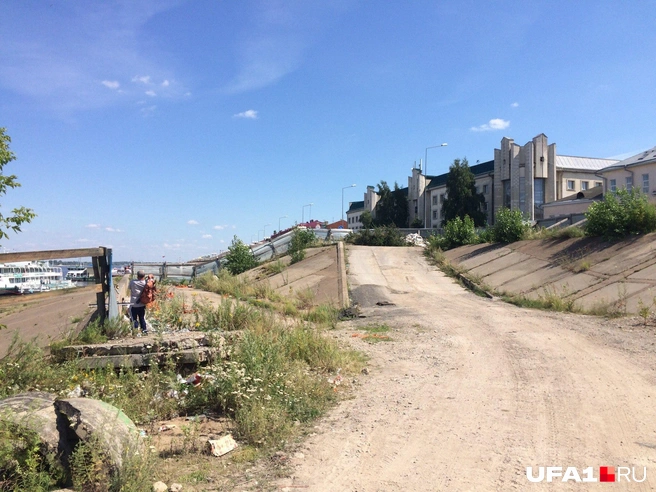 Снято в 2017 году — возле речного вокзала | Источник: Андрей Бирюков / UFA1.RU