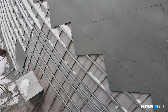 Нижняя часть купола не видна с улицы, сейчас ее доделывают | Источник: Александр Ощепков / NGS.RU