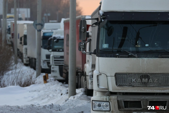 Средний возраст российского автопарка достиг 23 лет | Источник: Дарья Пона / 74.RU