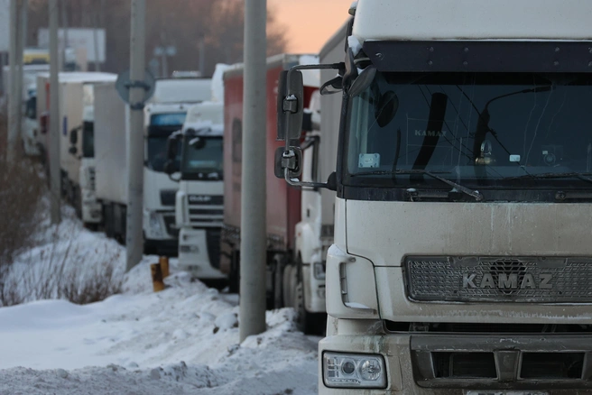 Средний возраст российского автопарка достиг 23 лет | Источник: Дарья Пона / 74.RU