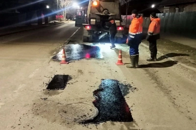 В Костроме на ремонт дорог потратили 60 тонн литого асфальта
