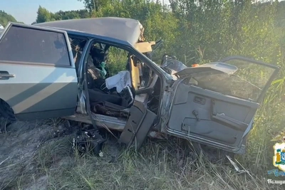 В ХМАО два человека погибли в лобовом ДТП, среди пострадавших ребенок