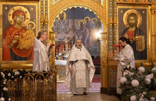 Верующие сургутяне на праздничном богослужении | Источник: «Максим Слепов» / T.me