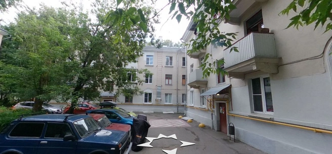 Вот такой трехэтажный дом собираются снести на Подмосковной улице | Источник: Яндекс.Карты