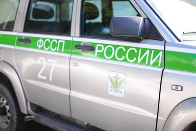 В Советской Гавани приставы добились ремонта площадки