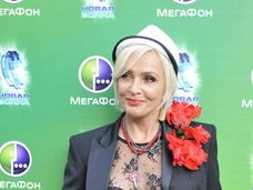 Добровинский: «На каком языке споет Пугачева у Вайкуле? Хотелось бы услышать „Старинные часы“ на украинском»
