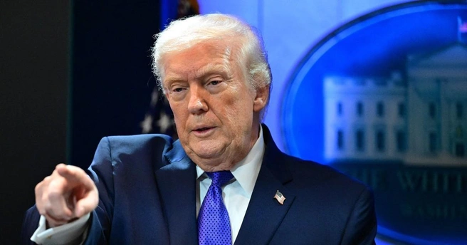 Дональд Трамп сказал, что Дон-младший, «вероятно», был бы «хорош» в роли ведущего «Кандидата». | Источник: MEGA