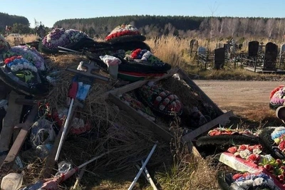 В Нижнекамске кладбище участников СВО завалили мусором