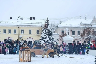 Слободские огнеборцы устроили праздник для горожан